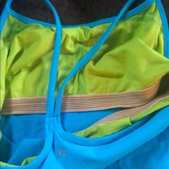 Lululemon tank top 6 (1927) - Picture 4 of 4